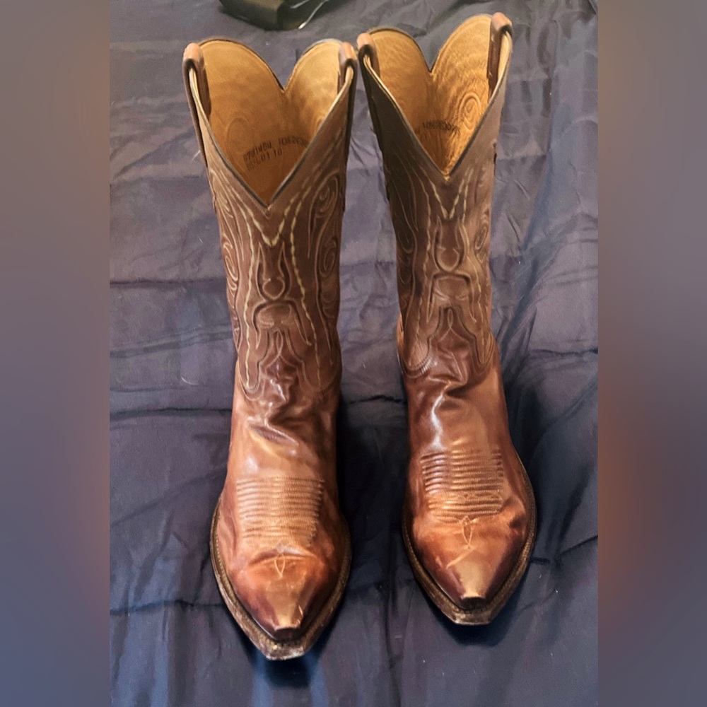 Lucchese 11ee brown buffalo hide cowboy boots